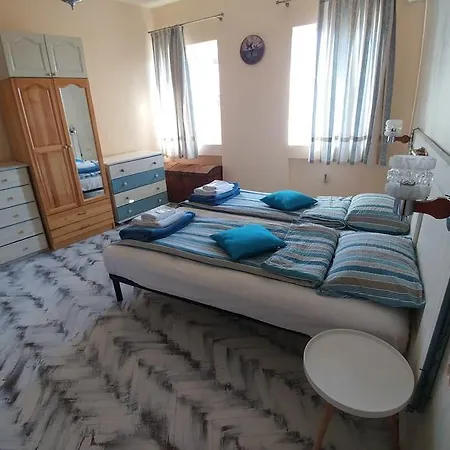 Apartment Vintage - Center 2 *